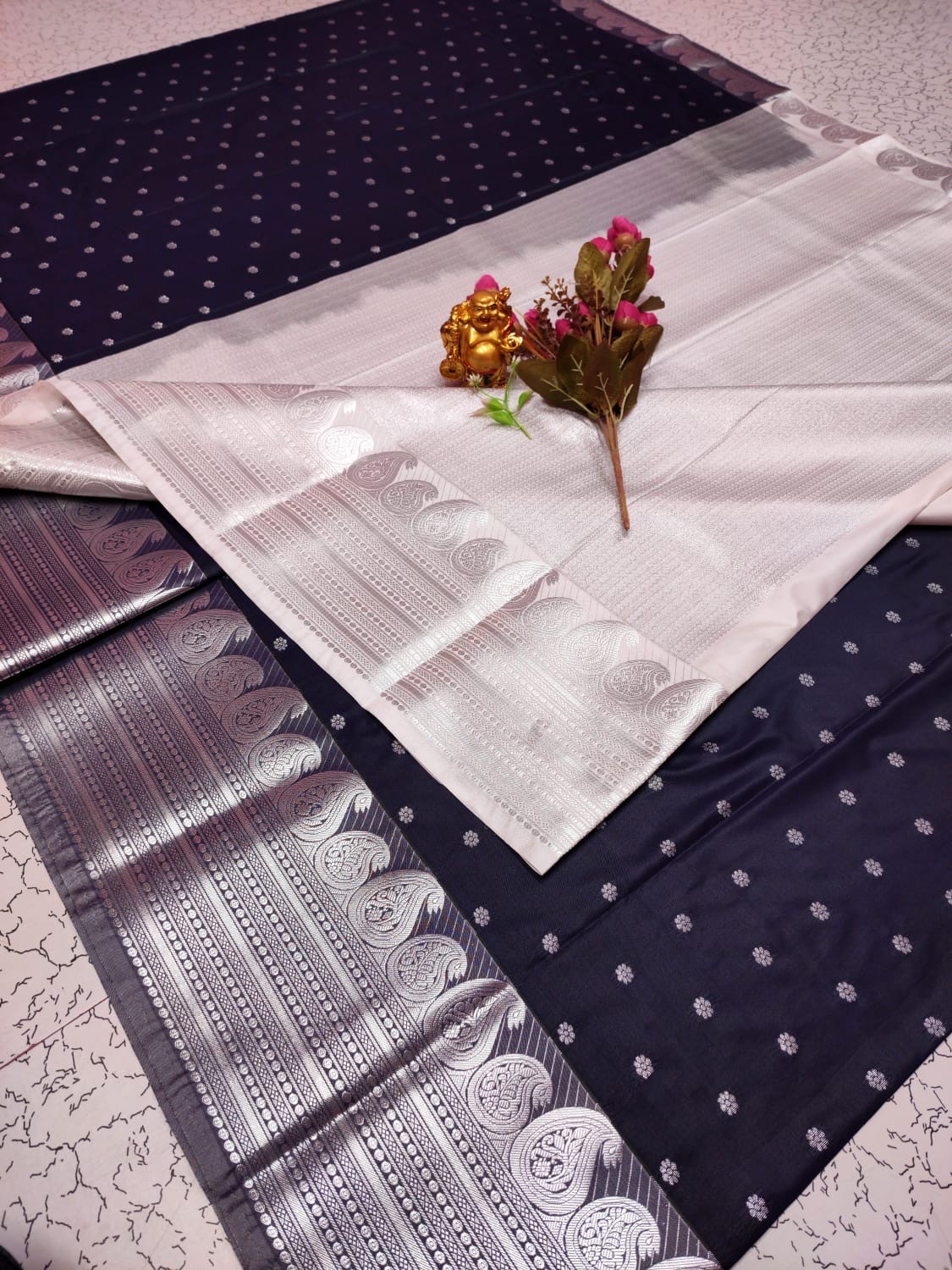 Border Soft Silk Sarees